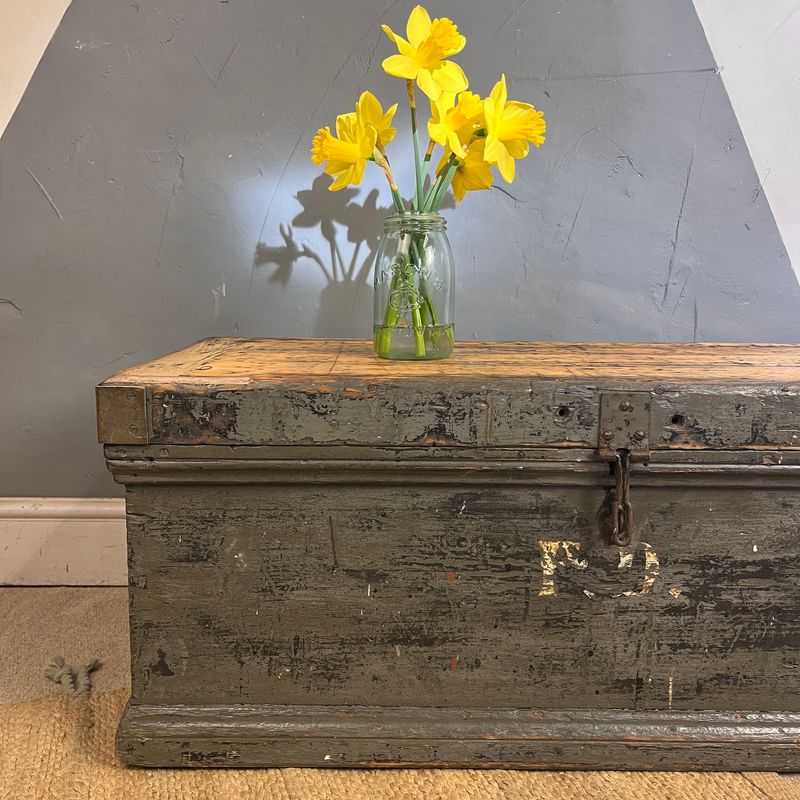​Rustic Pine Military Chest Trunk Tools Box Coffee Table