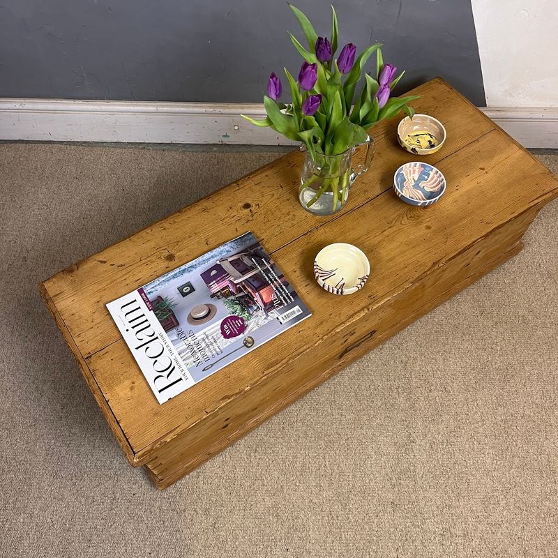 ​Victorian Pine Trunk Chest Box Antique Rustic Coffee Table Storage