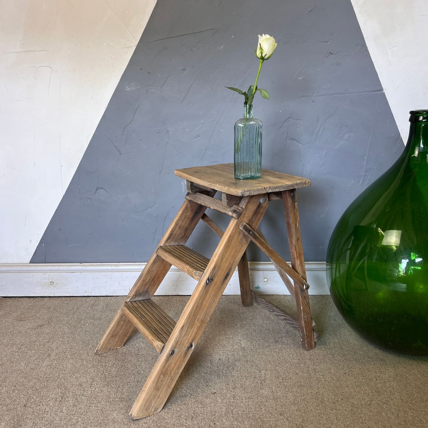 ​Small Vintage Stepladder Rustic 1940s Farmhouse Bedside Table