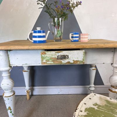 White Chippy Farmhouse Table Pine