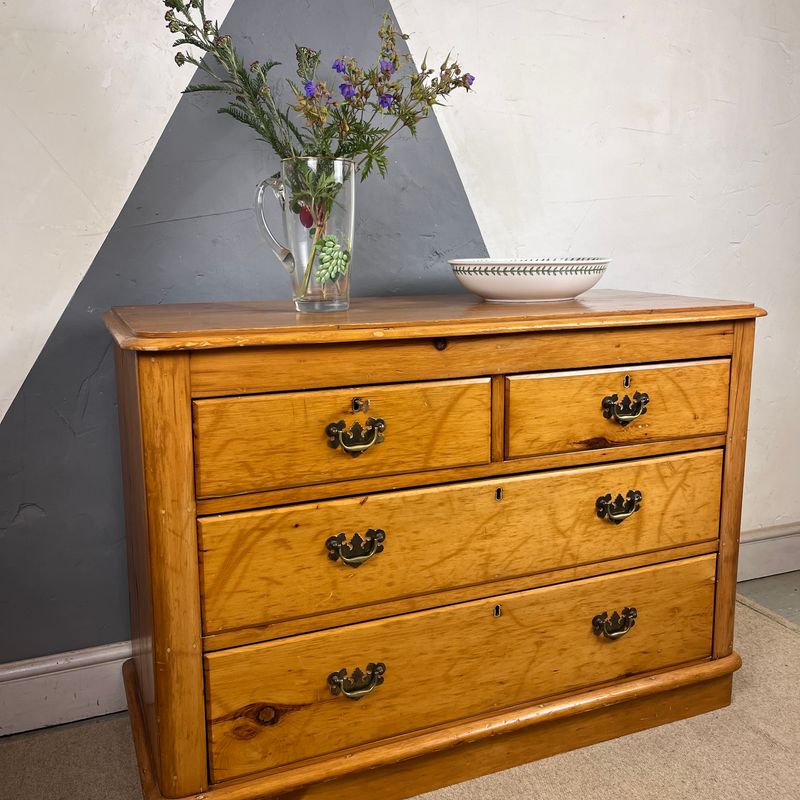 Antique Pine Victorian Chest Drawers