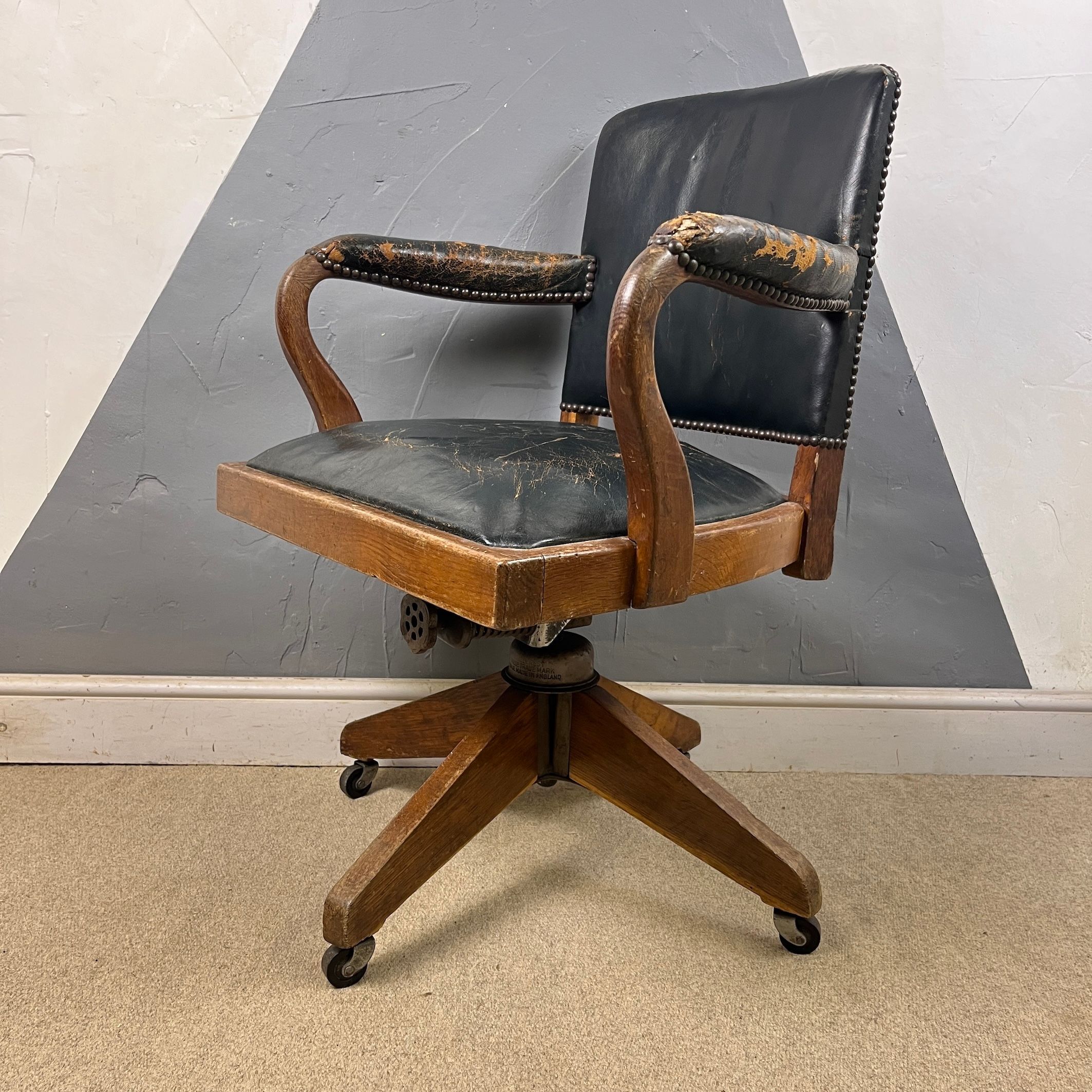 Victorian Leather Swivelling Office Chair