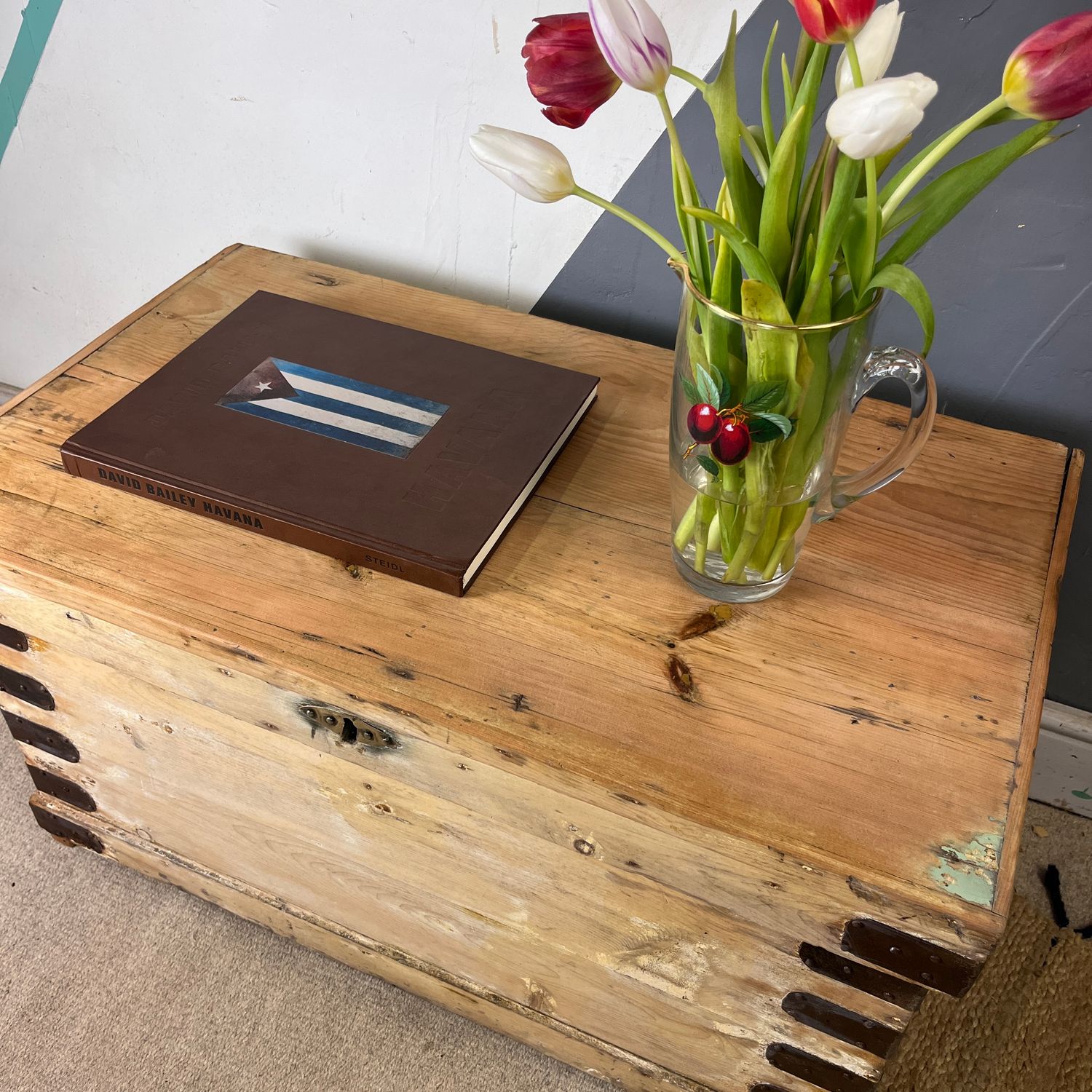 ​Victorian Pine Trunk Chest Box Antique Rustic Coffee Table Storage