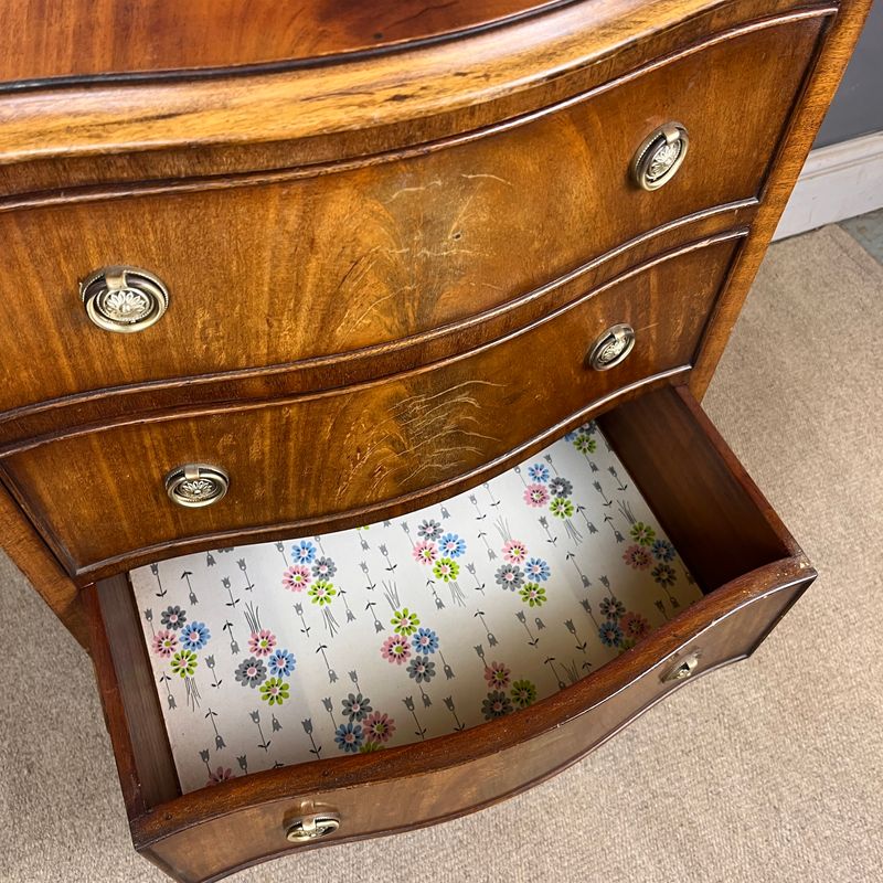 ​Reprodux Vintage Chest Drawers