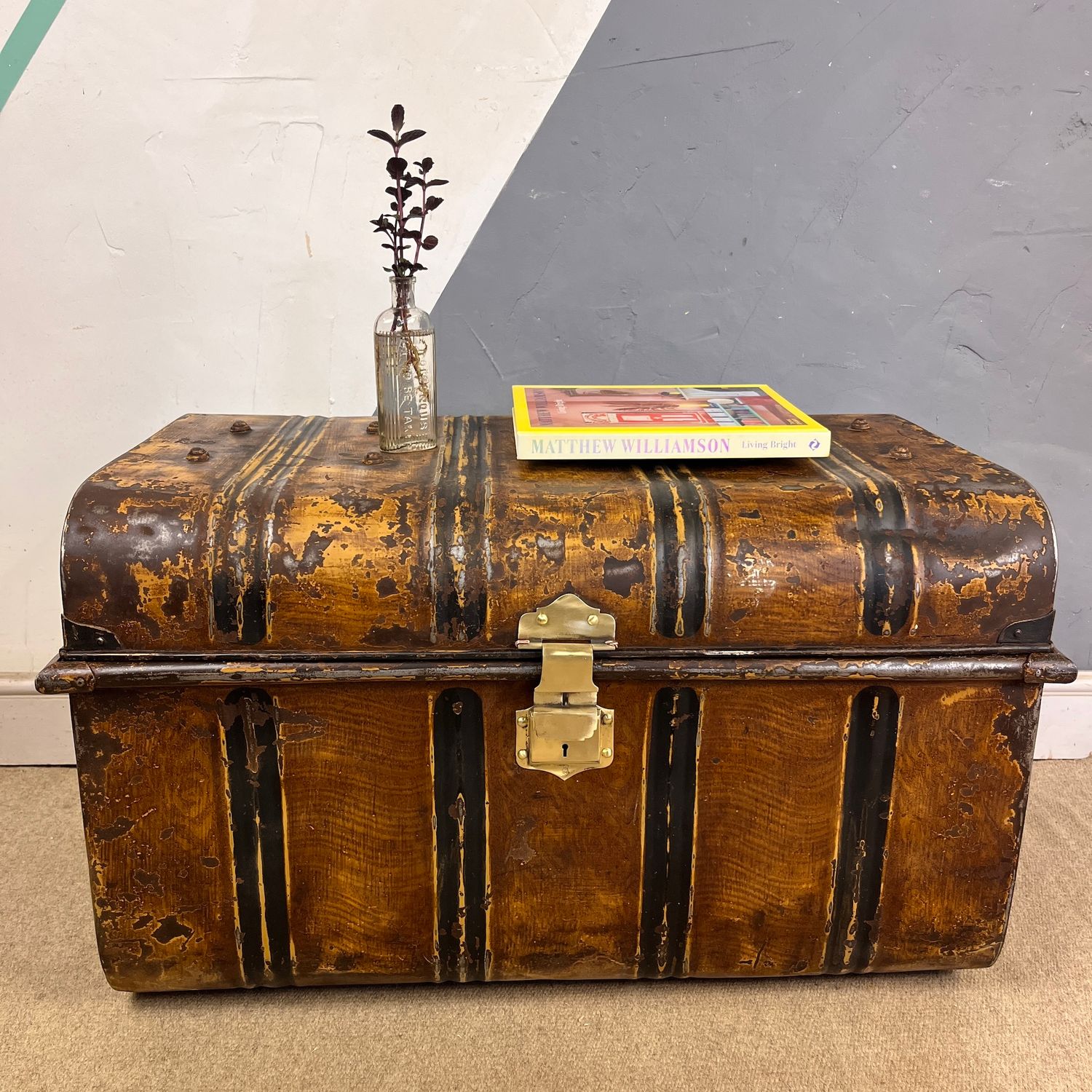 Industrial Metal Trunk Vintage Chest Storage Coffee Table