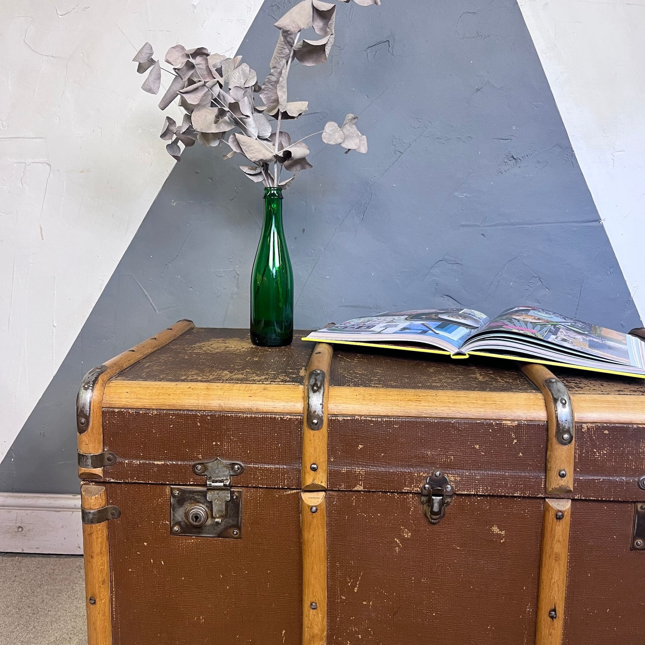 ​1920s  Steamer Trunk Chest Coffee Table Storage Box