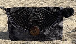 Pochette Bouton Noire