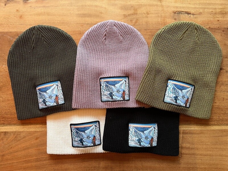 Skiing Artwork Patch Toque
