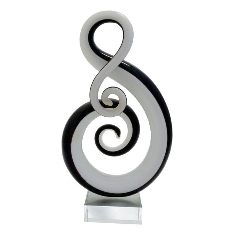 Musical Note Sculpture by Zibo