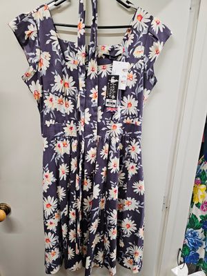 Lady V Elegant Floral size 16