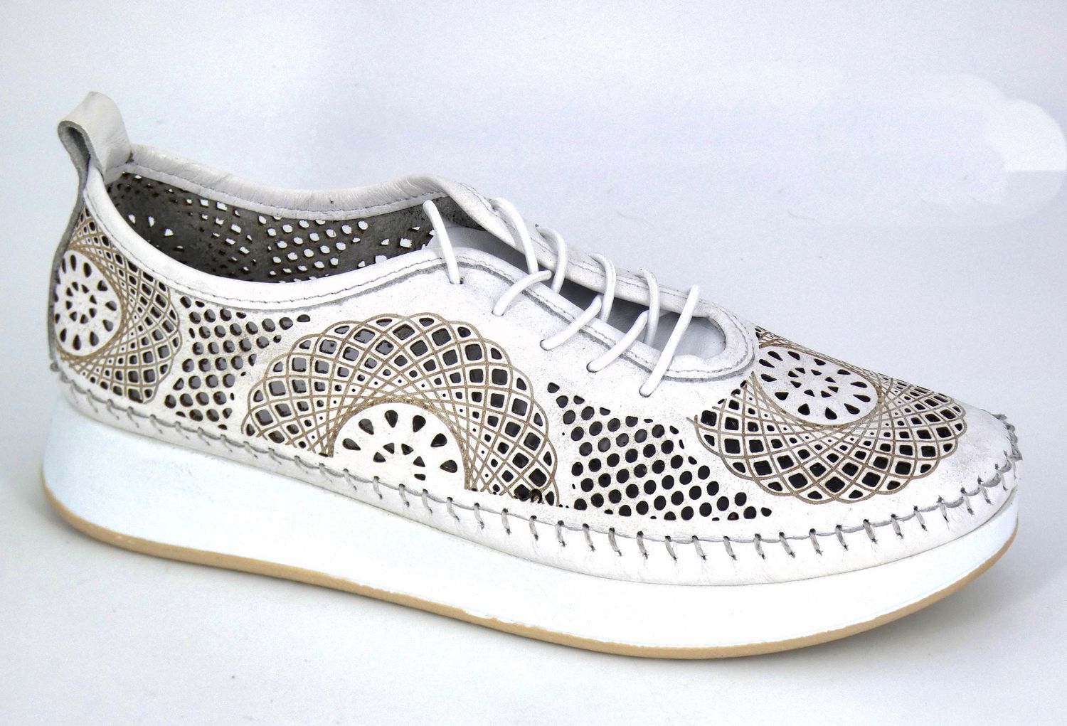 Sneakers femmes printemps / été - Madory 01