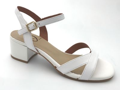 Nu pieds femmes printemps / été - Folie's 02