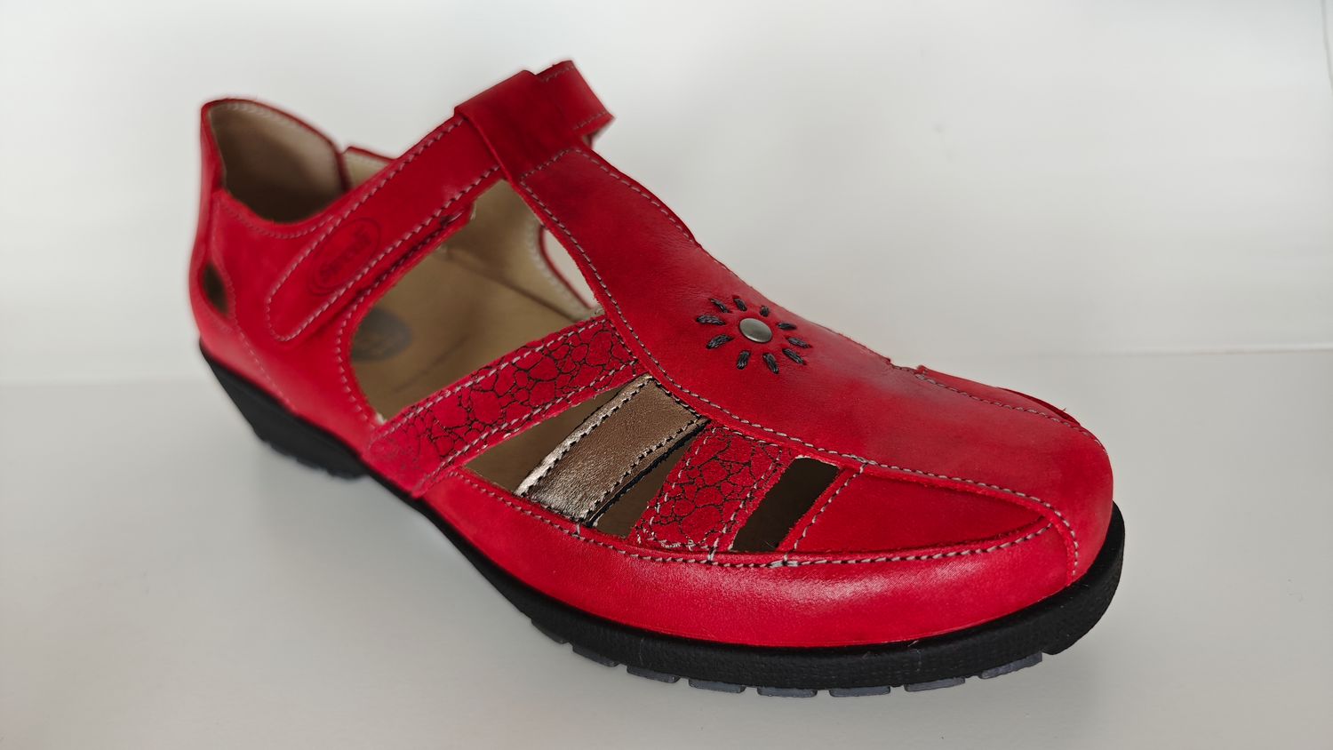 Chaussures basses femmes  printemps / été  - Swedi 01