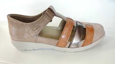 Chaussures basses femmes printemps / été - Swedi 05