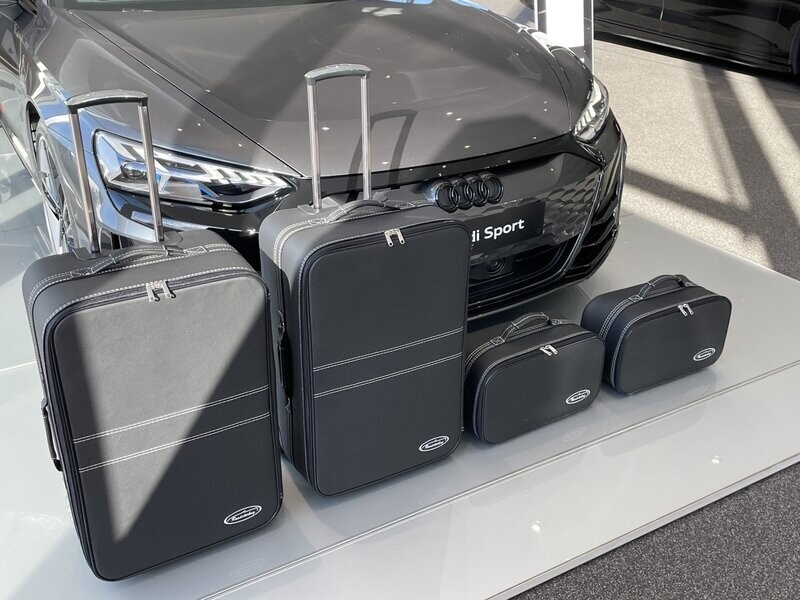 Roadsterbag suitcase set Audi GT E-Tron rear