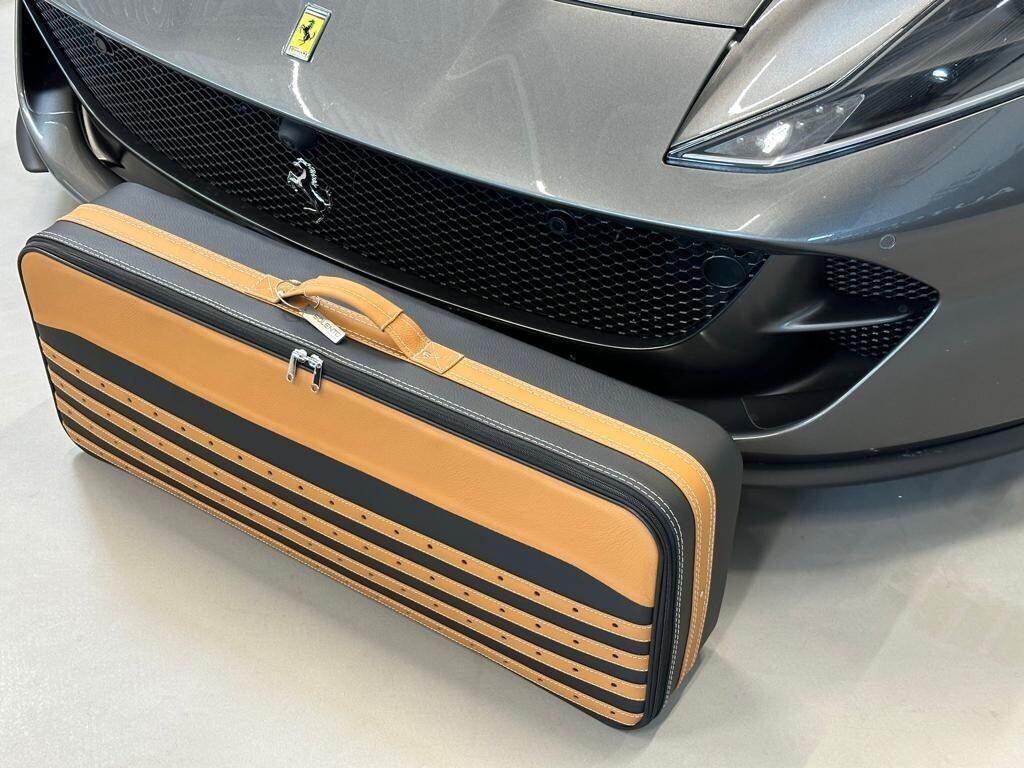 Roadsterbag suitcase Ferrari F12 rear seat