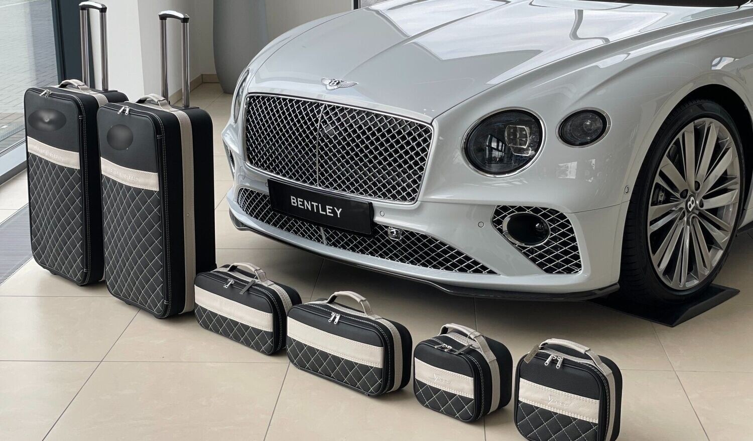 Roadsterbag suitcase set Bentley Continental GTC 2019-2023 (6-pcs)