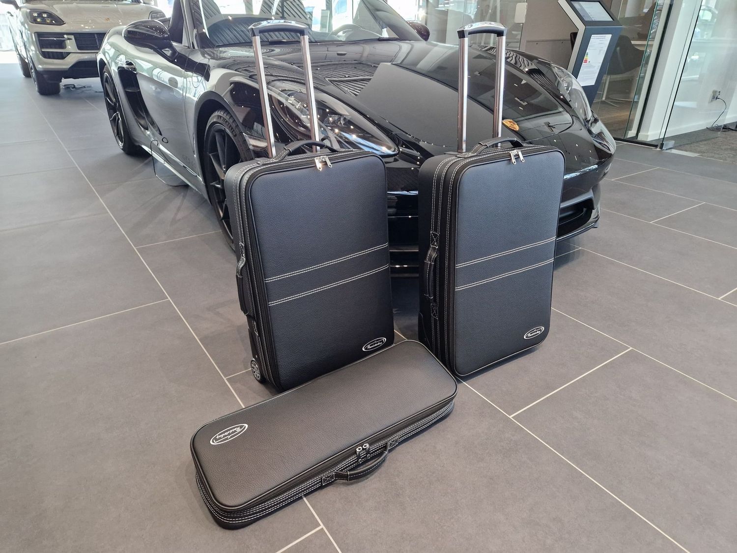 Roadsterbag suitcase set Porsche 718 Boxster front (partial leather)