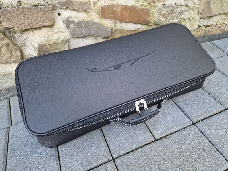 Roadsterbag suitcase Porsche 992 Targa parcel shelf (full leather)