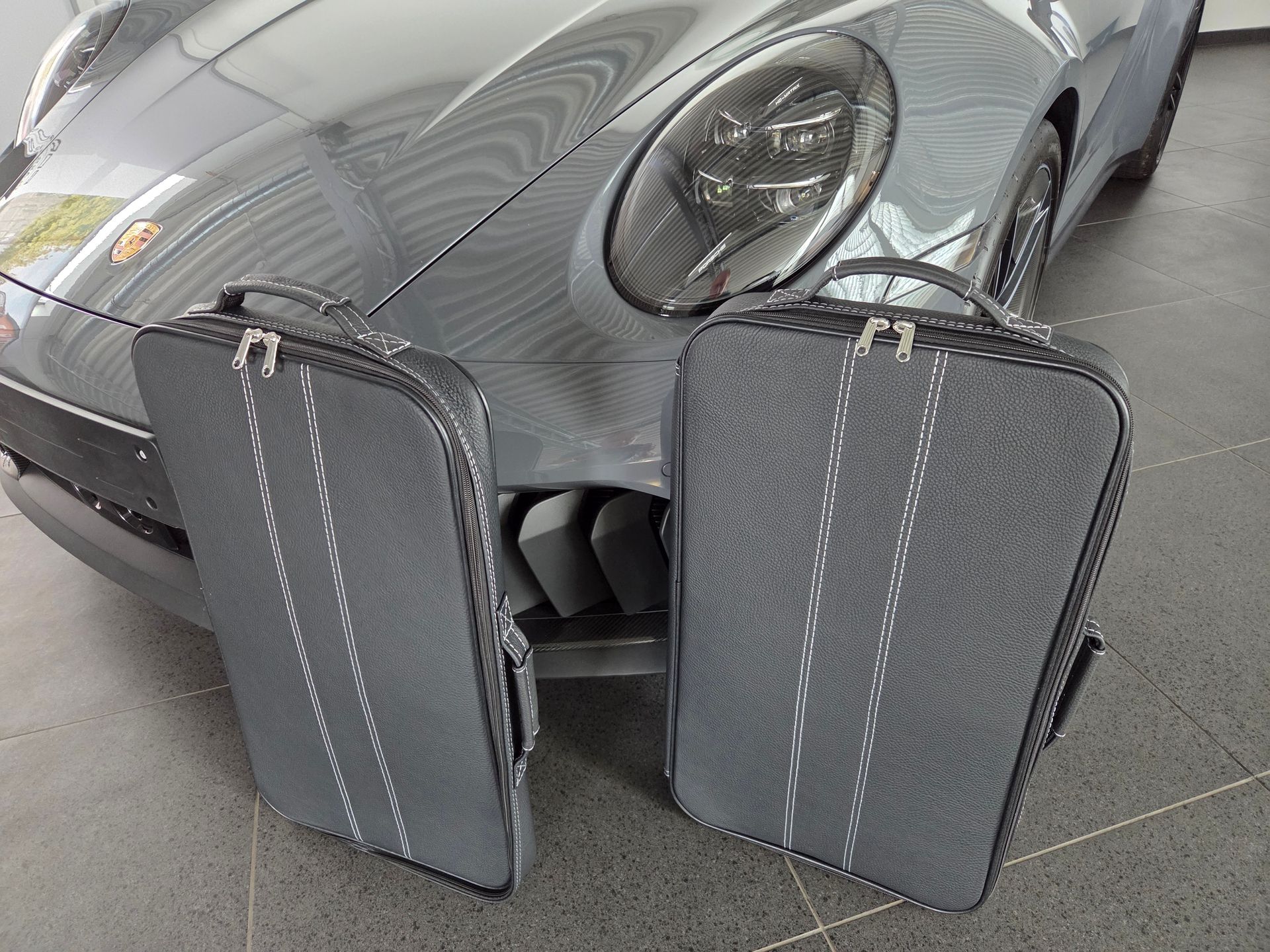 Roadsterbag kledingtas Porsche 992 - alle versies (leder)