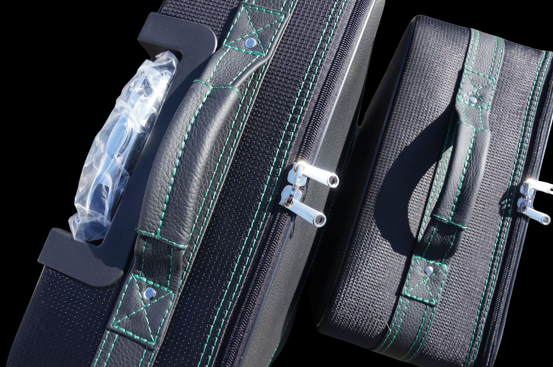 Roadsterbag kofferset Audi TT 8S Roadster Quattro en niet-quattro met groene stiknaden