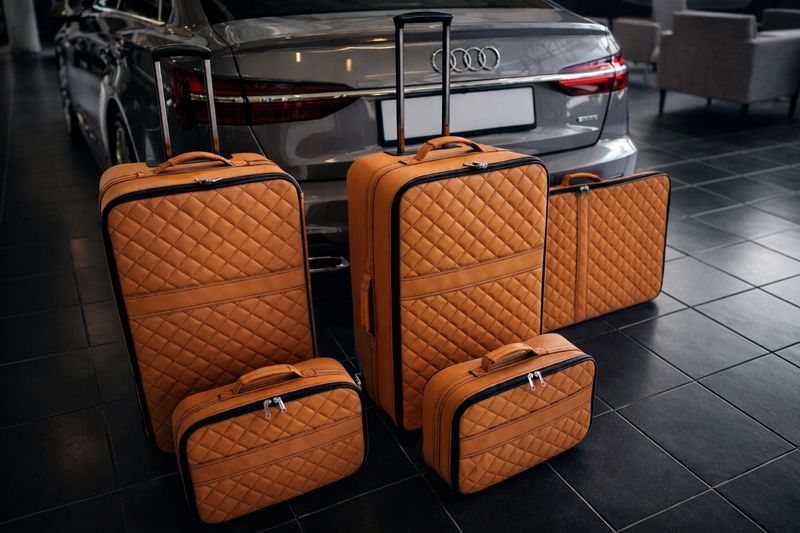Roadsterbag suitcase set Audi A8L (Type D5) 2017- (5-piece) Full leather Sabbia