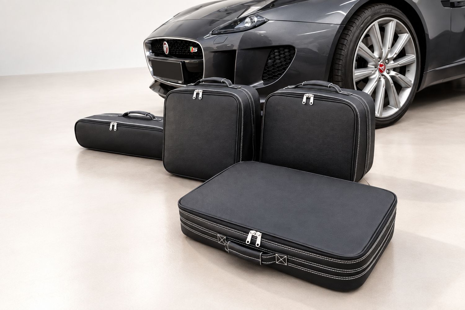 Roadsterbag kofferset Jaguar F-Type Cabriolet (MY2017) vanaf 06/2016- (4-dlg) Roadsterbag kofferset Jaguar F-Type Cabriolet (MY2017) vanaf 06/2016- (4-dlg)