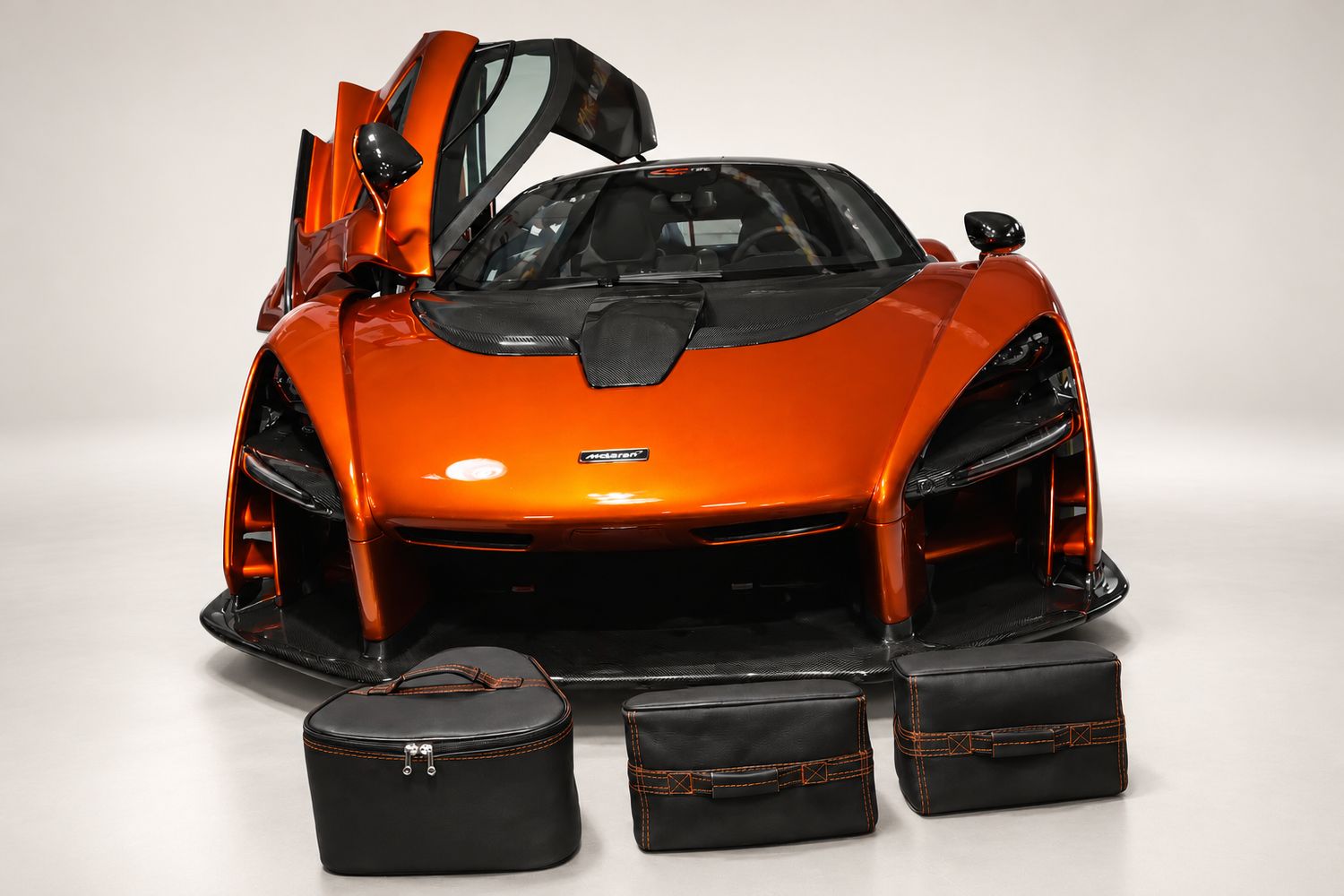 Roadsterbag luggage set McLaren Senna (3-pcs) Roadsterbag luggage set McLaren Senna (3-pcs)
