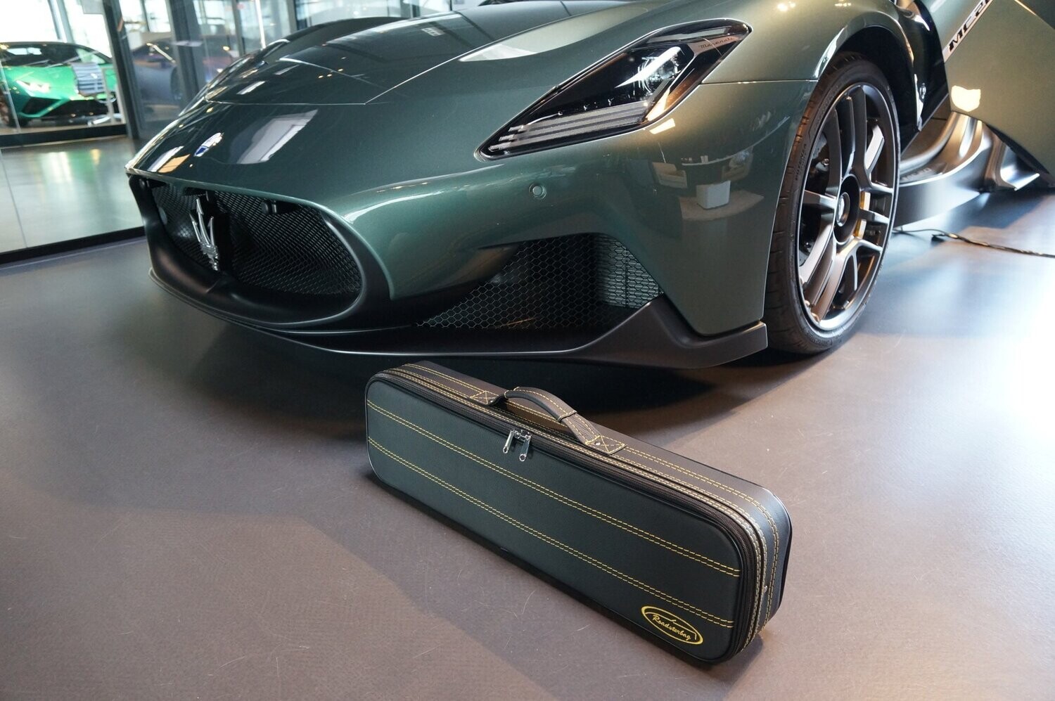 Roadsterbag koffer Maserati MC20 ( Roadsterbag koffer Maserati MC20 ("hoedenplank") (1-dlg)
