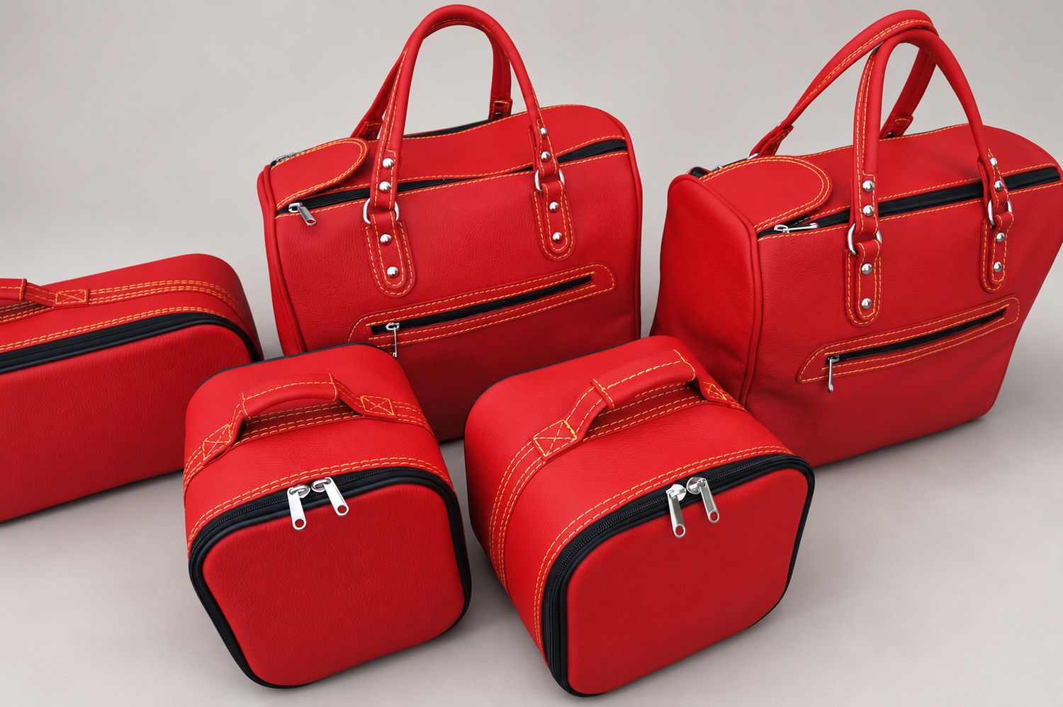 Roadsterbag kofferset Maserati GranCabrio 5-pcs Leder Red (kofferbak)