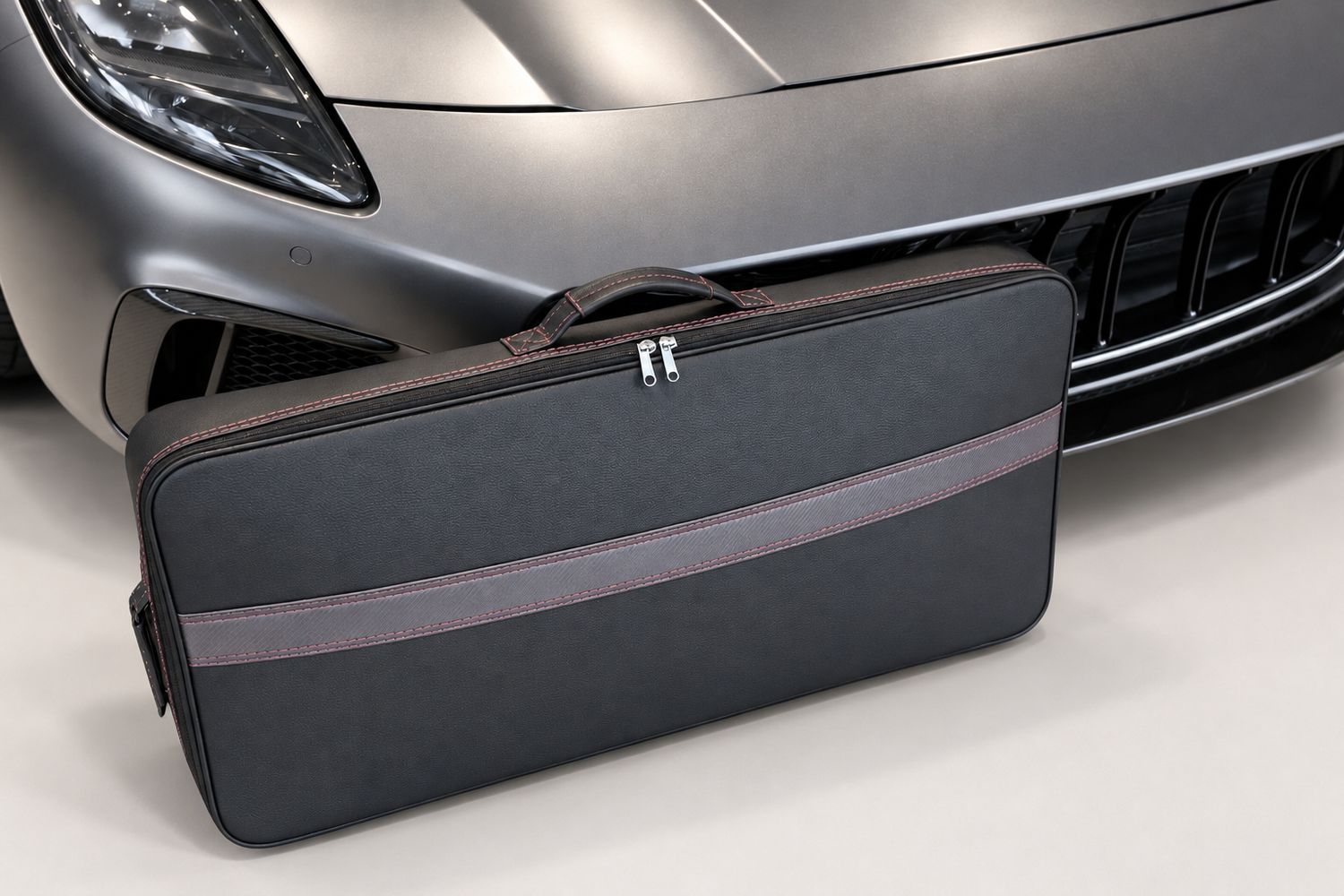 Roadsterbag kledingtas Maserati GranTurismo Leder Nero 2023- Roadsterbag kledingtas Maserati GranTurismo Leder Nero 2023-