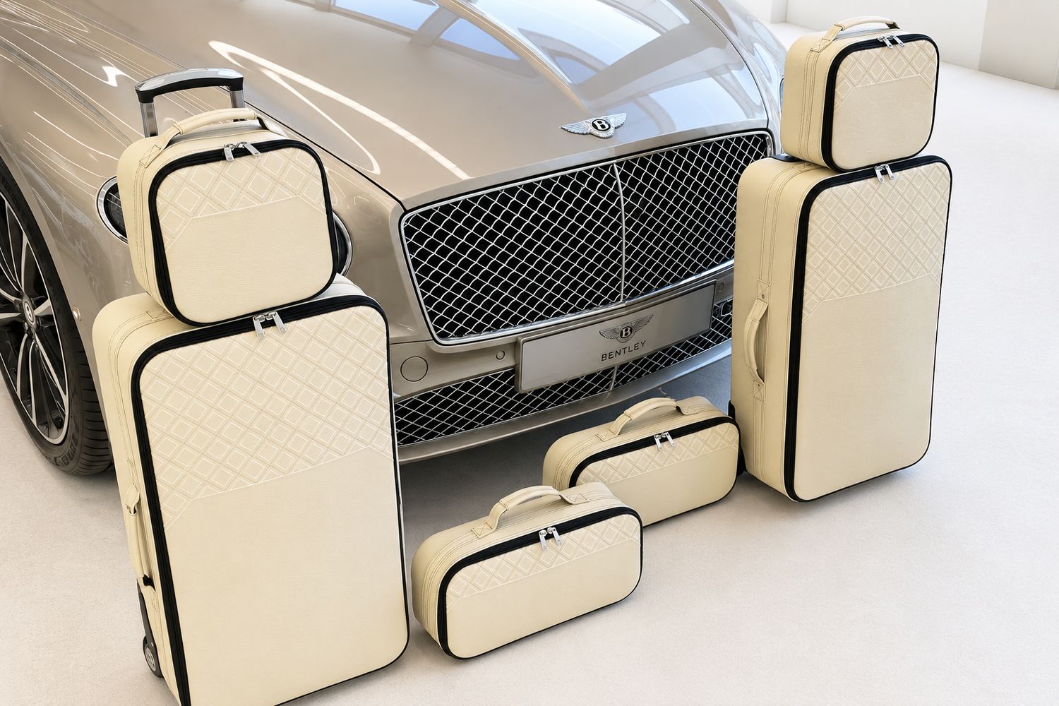 Roadsterbag suitcase set Bentley Continental GTC 2019-2023 (6-pcs)