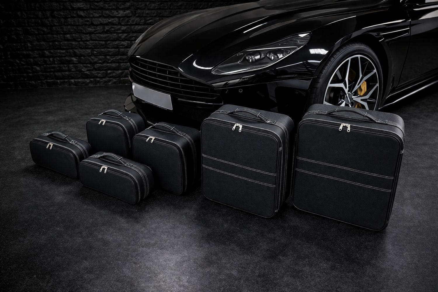Roadsterbag suitcase set Aston Martin DBS Volante (2020-present) 6 pieces Black leather