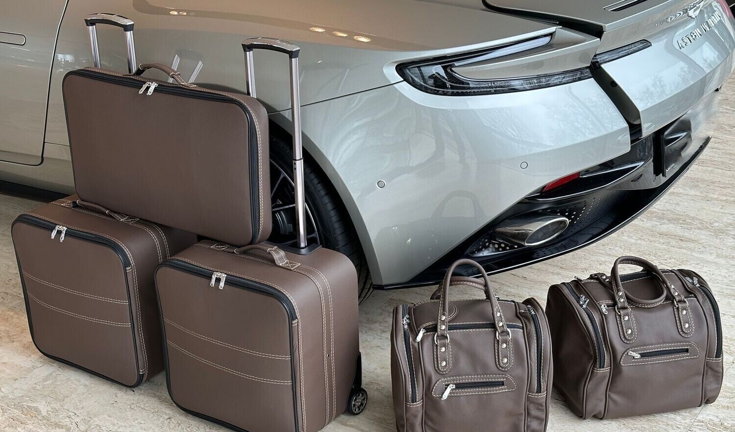 Roadsterbag suitcase set Aston Martin DB11 Coupe 5-piece Espresso leather Roadsterbag suitcase set Aston Martin DB11 Coupe 5-piece Espresso leather