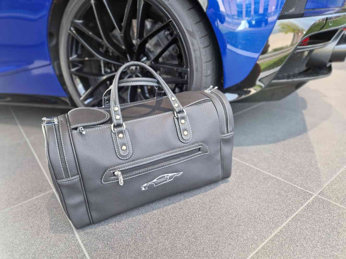 Roadsterbag weekendtas McLaren GT 2019- kofferbak achter (1-dlg) Roadsterbag weekendtas McLaren GT 2019- kofferbak achter (1-dlg)