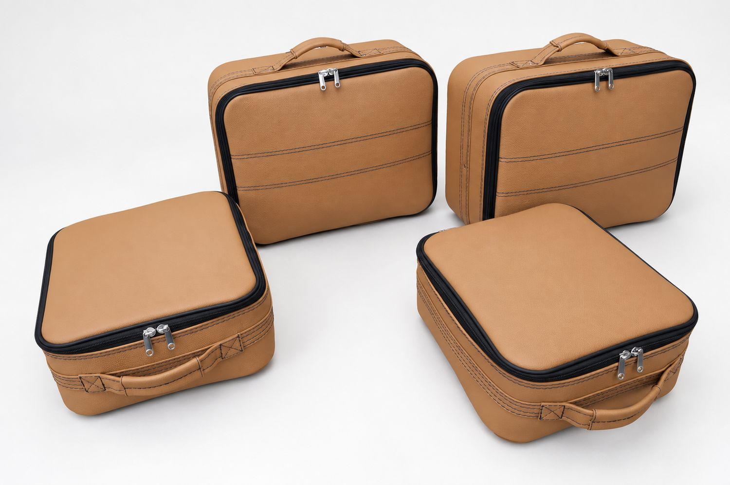 Roadsterbag suitcase set Porsche 992 rear seat in Camel leather Roadsterbag suitcase set Porsche 992 rear seat in Camel leather