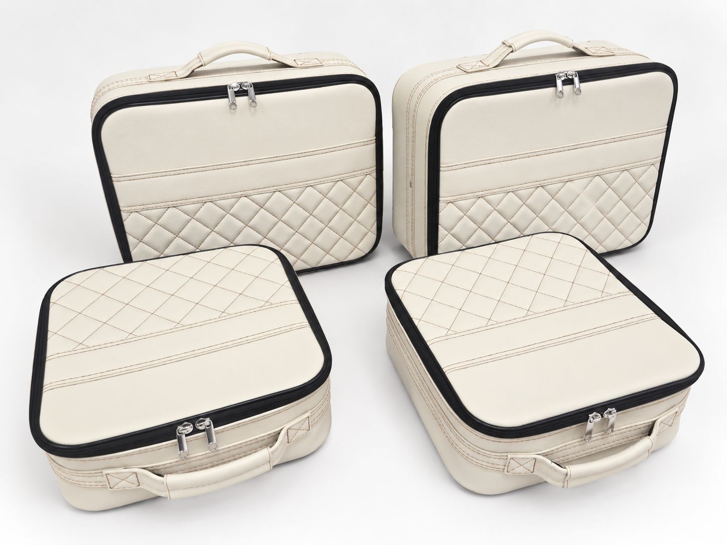 Roadsterbag suitcase set Porsche 992 rear seat in Nebbia leather and Diamond pattern Roadsterbag suitcase set Porsche 992 rear seat in Nebbia leather and Diamond pattern