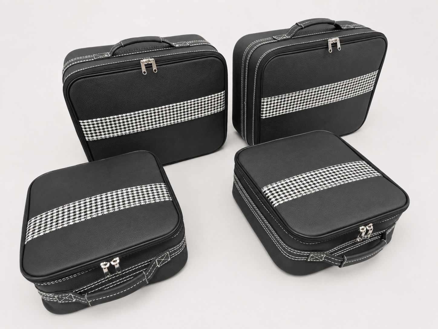 Roadsterbag suitcase set Porsche 992 rear seat in leather with Pepita striping Roadsterbag suitcase set Porsche 992 rear seat in leather with Pepita striping