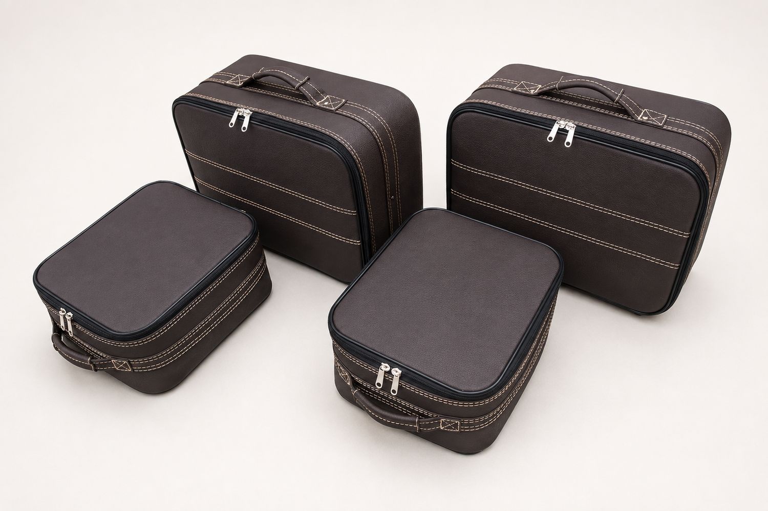 Roadsterbag suitcase set Porsche 992 rear seat in Caffe leather Roadsterbag suitcase set Porsche 992 rear seat in Caffe leather