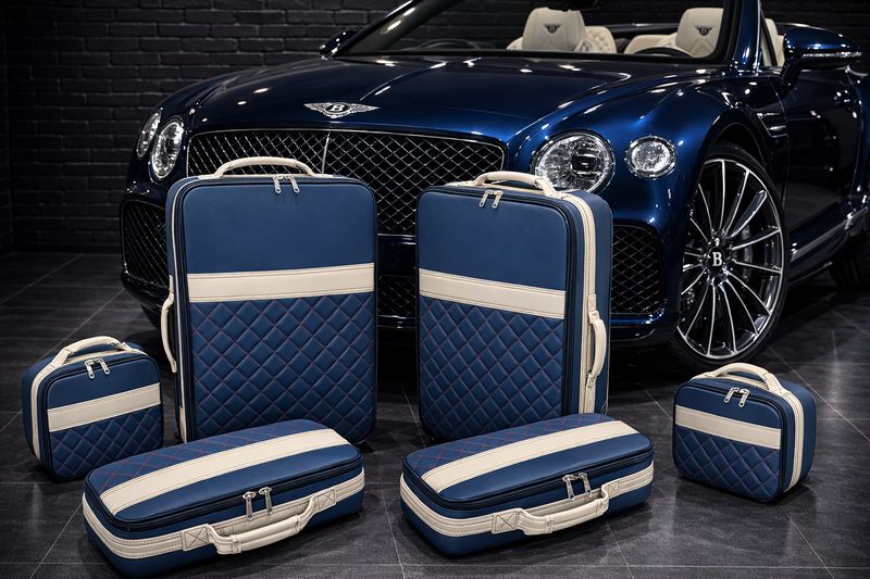 Roadsterbag suitcase set Bentley Continental GTC 2019-2023 (6-pcs) in Kobalt leather