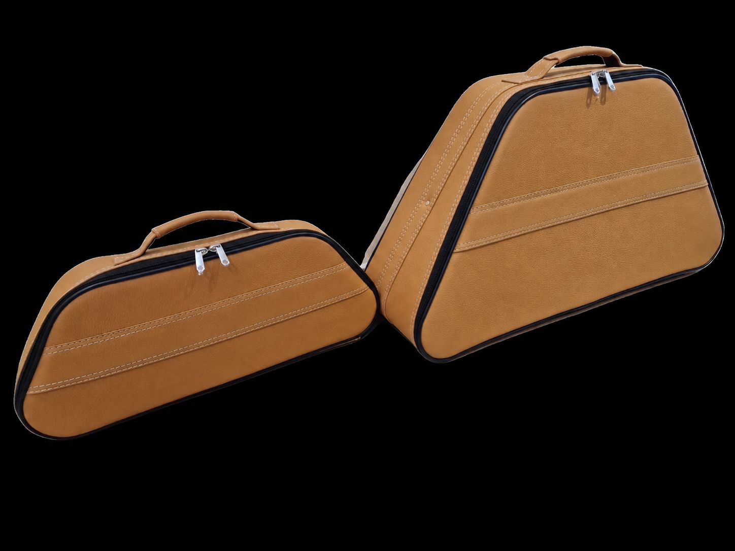 Roadsterbag luggage set Ferrari SF90 Coupe & Spider front in Sabbia leather (2-pcs)