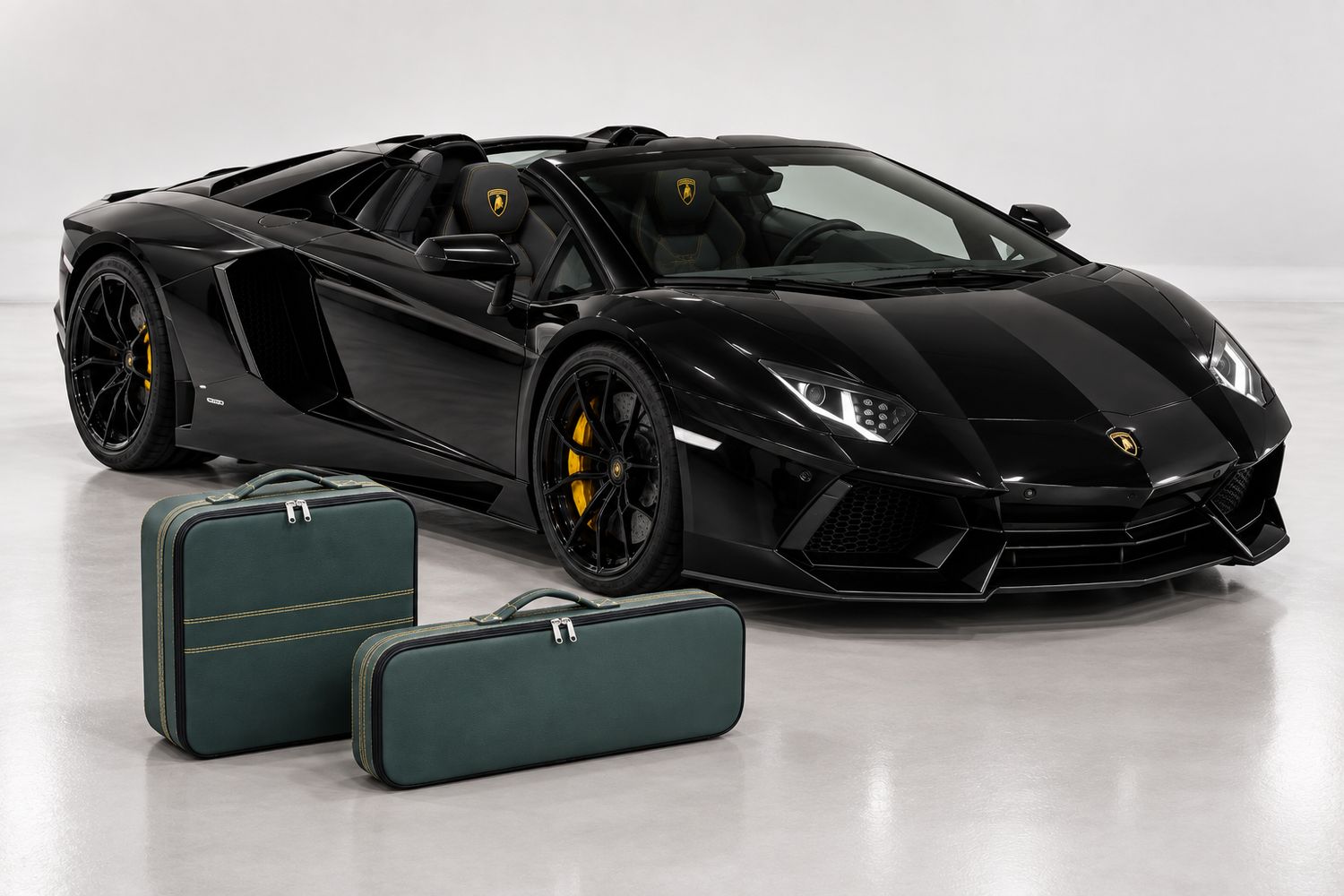 Roadsterbag luggaeset Lamborghini Aventador Roadster in Forest leather (2-dlg) Roadsterbag luggaeset Lamborghini Aventador Roadster in Forest leather (2-dlg)