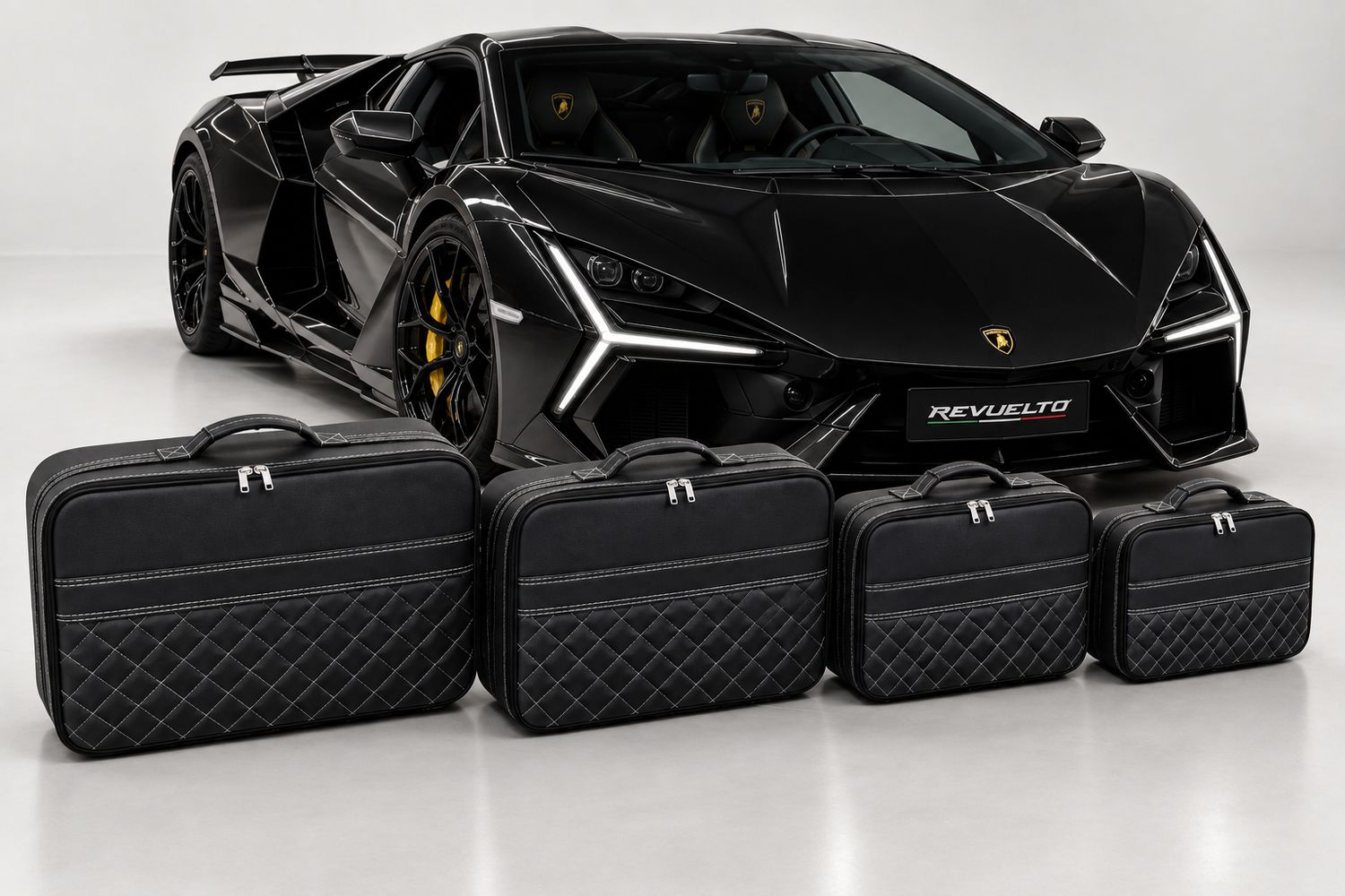 Roadsterbag suitcase set Lamborghini Revuelto (4 pcs) Rombus Silverwhite 4x4 Roadsterbag suitcase set Lamborghini Revuelto (4 pcs) Rombus Silverwhite 4x4