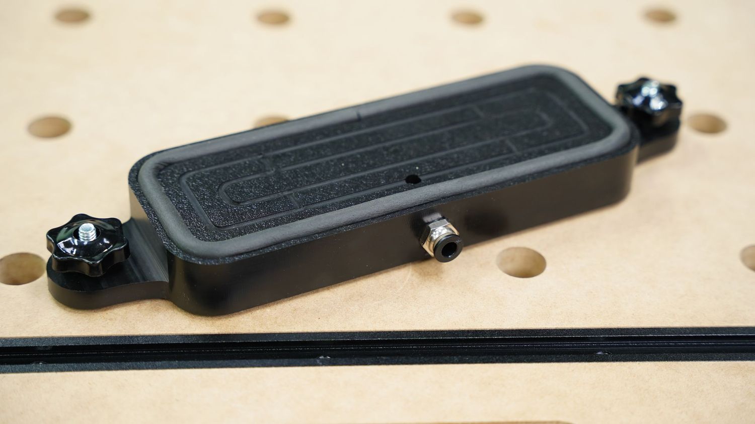STM Vacuum Puck