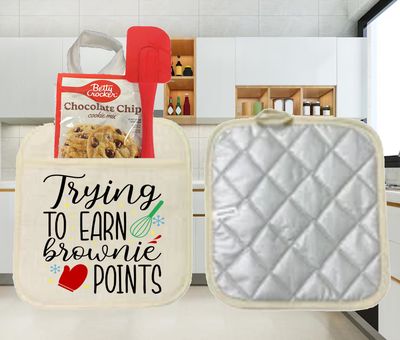 Potholders: TRYING TO EARN BROWNIE POINTS
