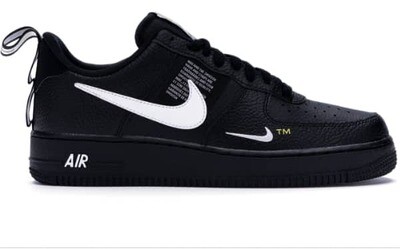 Black Pic Nike shoe