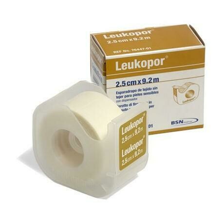 Leukopor® Cerotto Dispenser 2,5 cm x 9,2 m Leukopor® Cerotto Dispenser 2,5 cm x 9,2 m