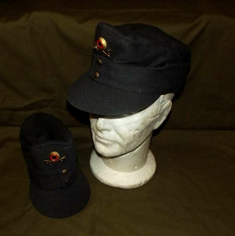 Casquette ,Felmütze  Allemande Bundeswehr  taille 54.