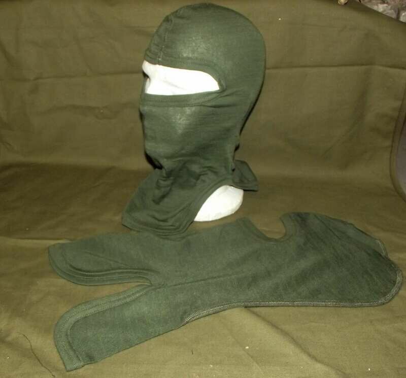 balaclava Nomex  armée française de chez Paul Boyer. Neuf.