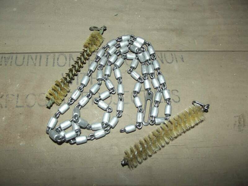 Chainette et écouvillons RG  34 Pour Mauser K 98 Stock surplus .